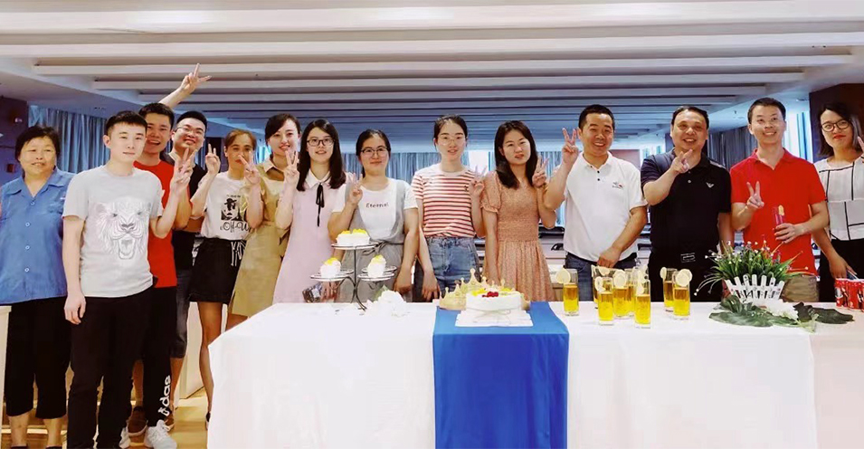 DG视讯户外拓展训练
